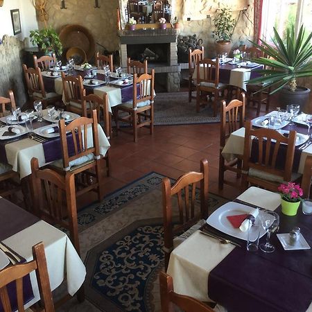 Los Cazadores Bed and Breakfast El Gastor Eksteriør billede